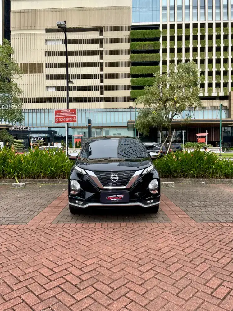 Nissan Livina 1.5 VL AT 2019