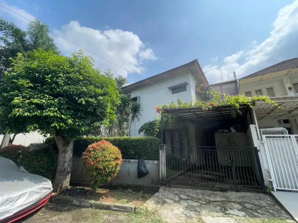 Dijual Cepat Rumah di Kencana Loka BSD CITY
