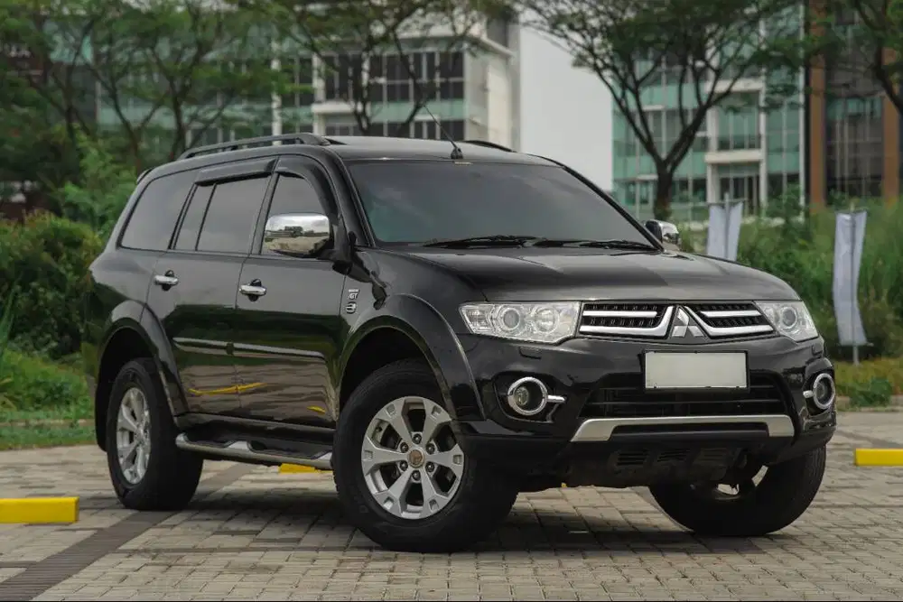 Mitsubishi Pajero Dakar 2014 Hitam