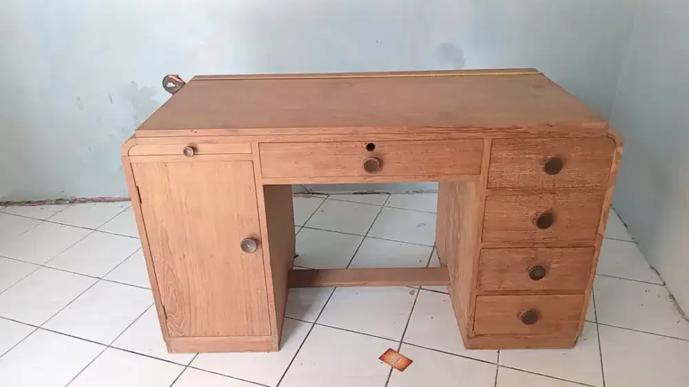 Meja tulis jati antik mulus ketebalan bagus