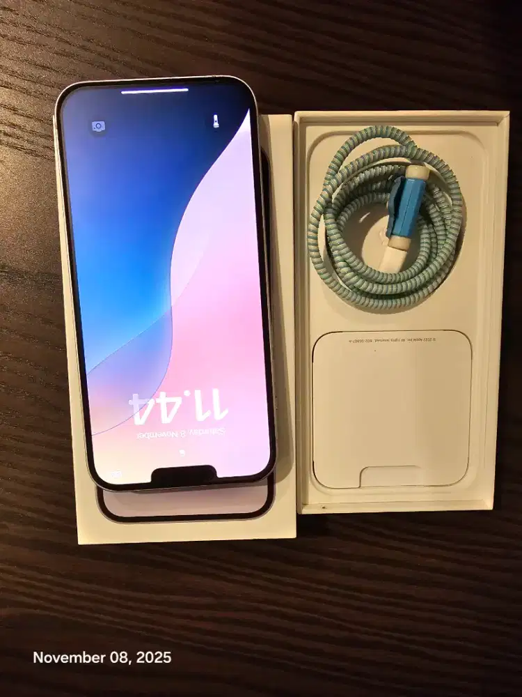 Jual Murah Iphone 14 plus Memory 256 GB Warna Purple Mulus dari Baru