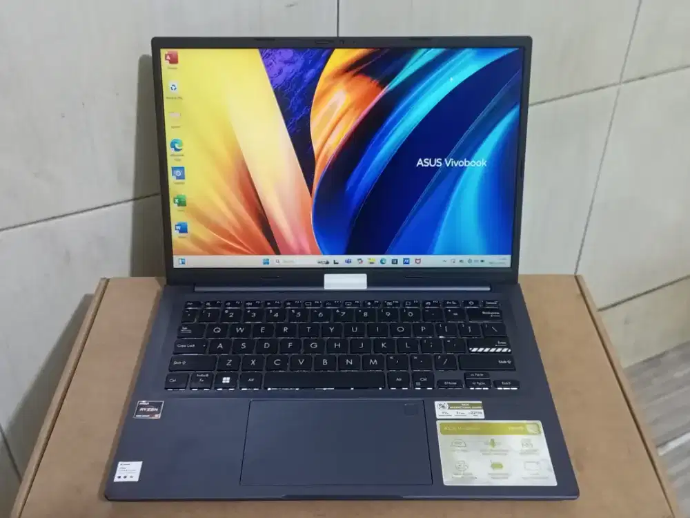 Jual laptop Asus Vivobook M1403QA, AMD Ryzen 5 5600H, RAM 16/512 GB