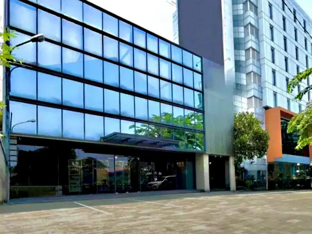 JUAL GEDUNG KOMERSIL STRATEGIS 2 LANTAI SIAP PAKAI AREA PRIME S. PARMAN JAKARTA BARAT