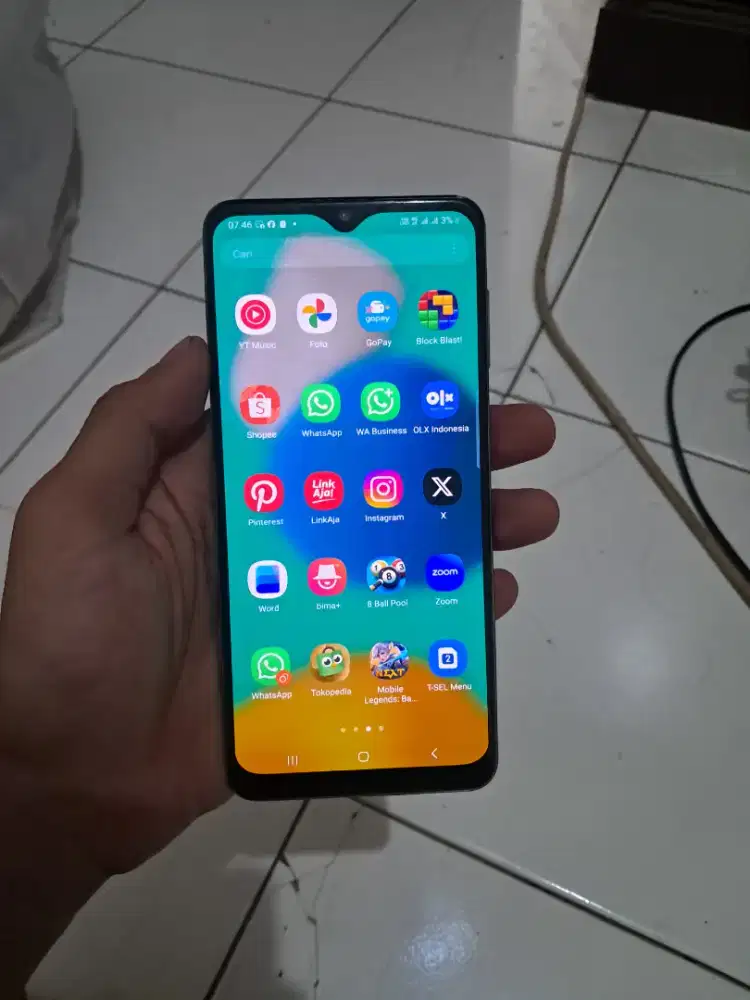 Samsung m32 6/128gb nominus