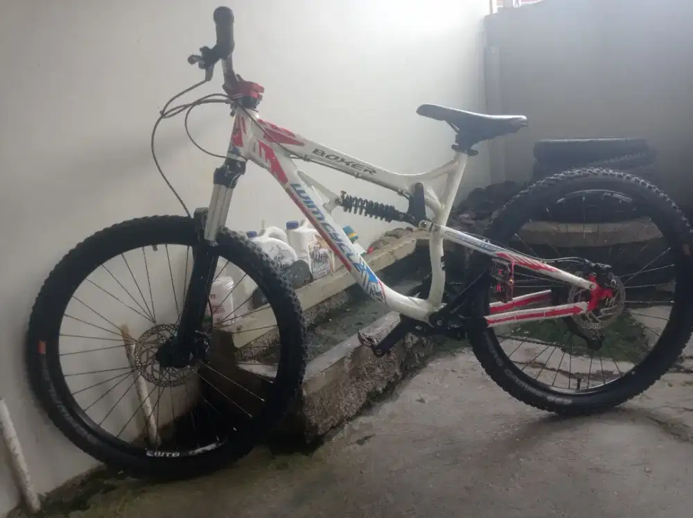 DIJUAL SEPAKET WIMCYCLE BOXER 2.0 (Upgrade) & UNITED MONANZA 4.0 (STD)