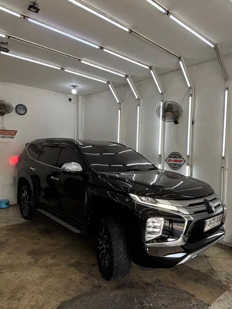 Jual Mitsubhisi pajero sport ultimate dakar 4x4