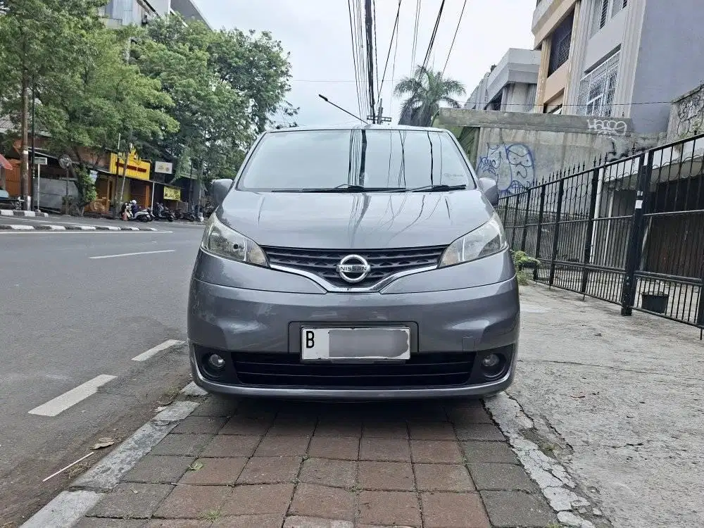 NISSAN EVALIA XV AT MATIC 2012 ABU ABU