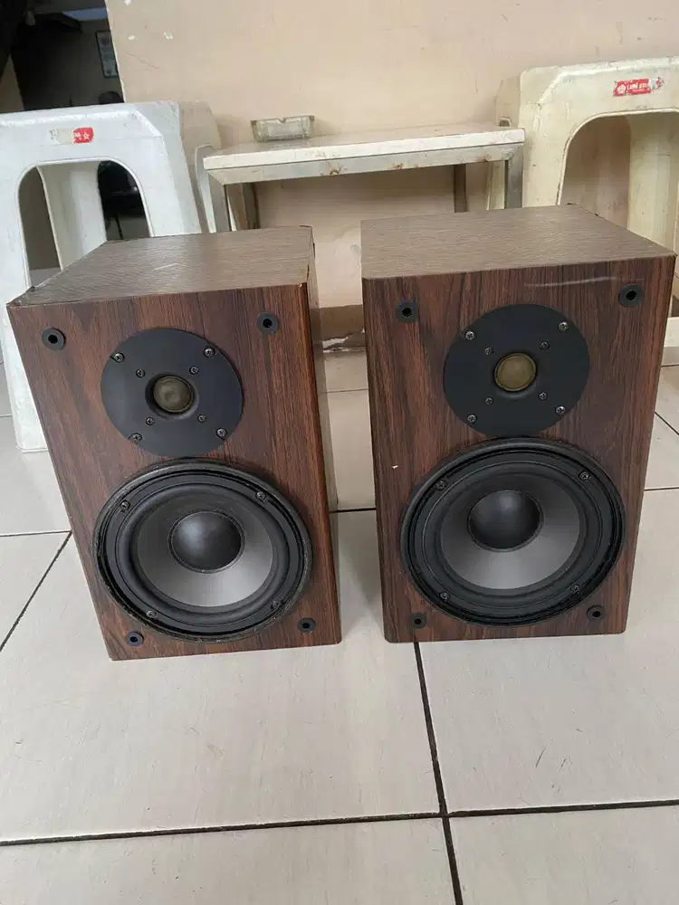 Speaker Bookshelf 5-6 Inc Seri Bagus Magnet Besar Kualitas Suara Terba