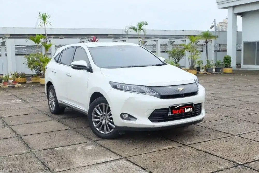 Toyota Harrier 2.0 CBU Panoramic Antik