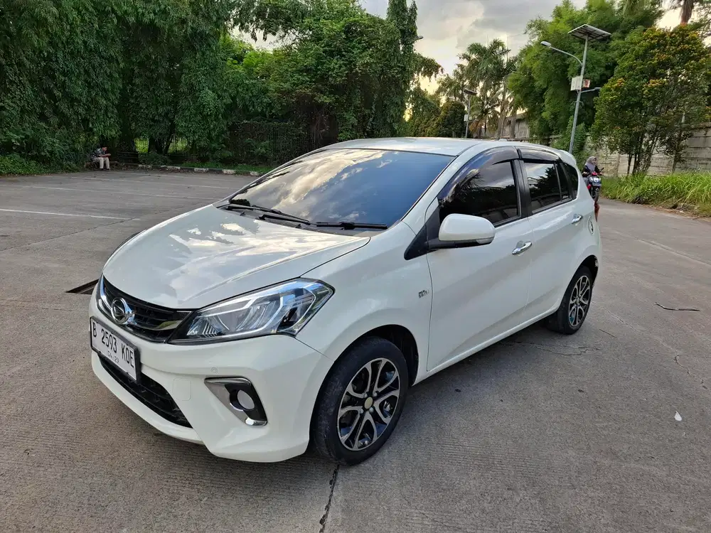 Daihatsu Sirion 2019 Bensin