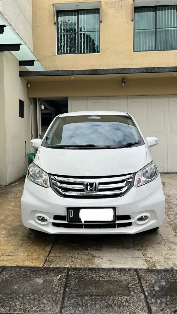 Honda Freed PSD last edition 2016 km 68rb