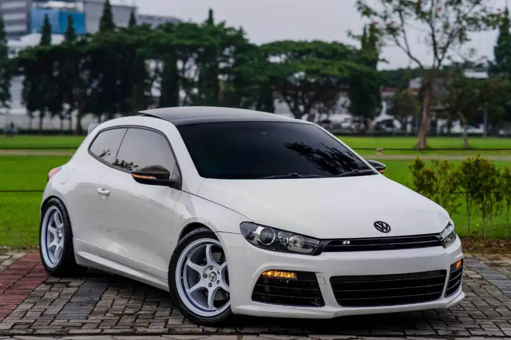 VW Scirocco 2.0 A/T 2011 Putih