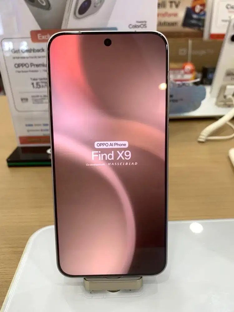 Oppo Find X9 120x Super Zoom