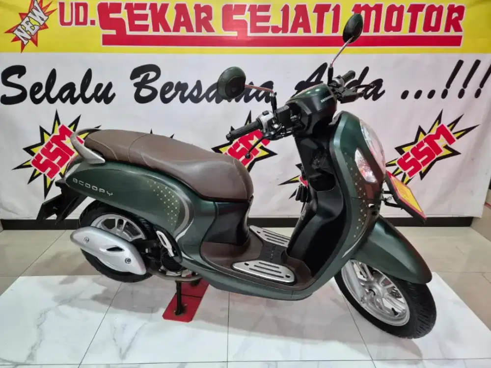 H new scoopy Prestige army iss