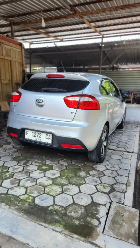 (Orian) Kia Rio AT 2013 istimewa siap Tukar tambah