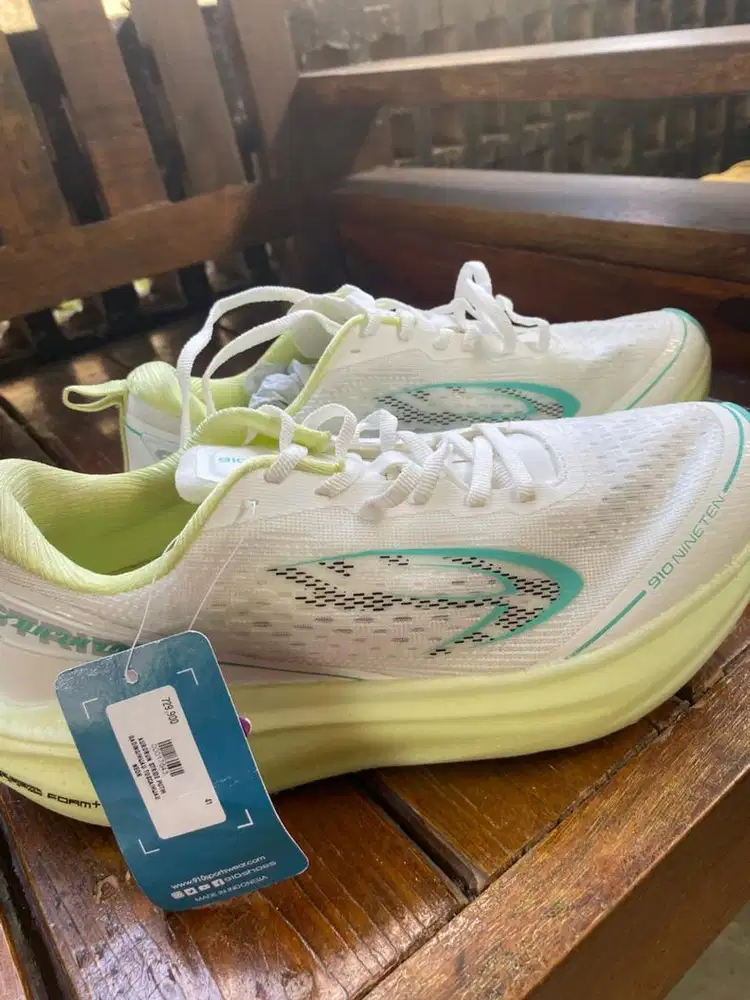 Sepatu 910 nineten