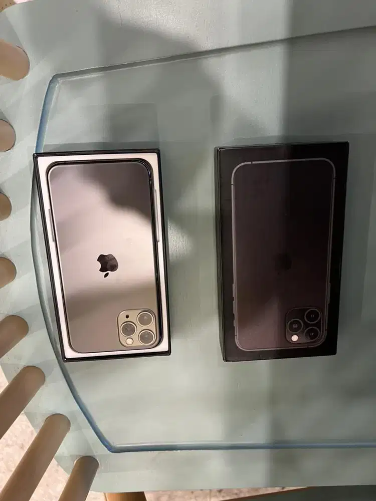 iphone 11 pro max 256gb di situ ada baru