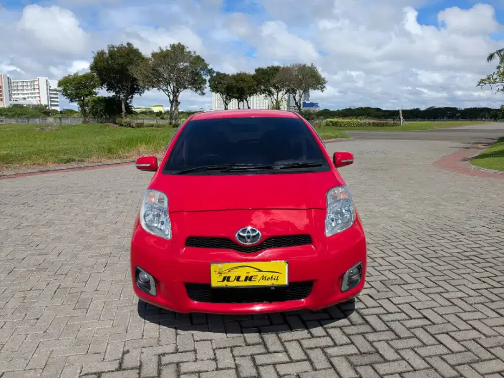 TOYOTA YARIS J TAHUN 2013 

TRAMSMISI MANUAL
PMK 2014
PLAT L
MERAH