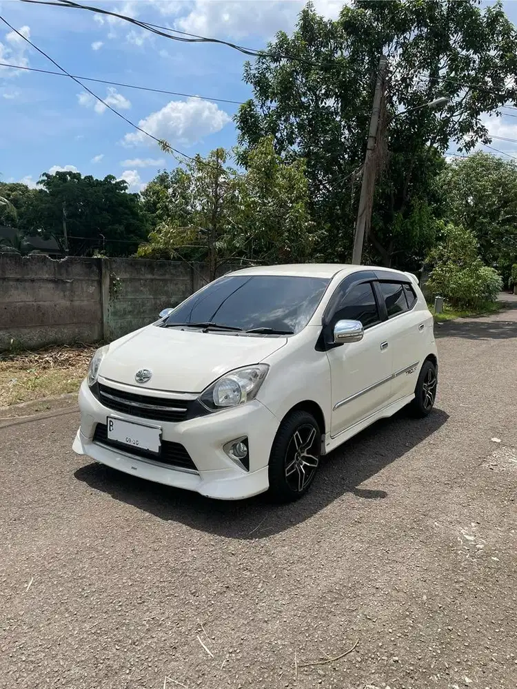 Toyota Agya 2015 Pajak Panjang