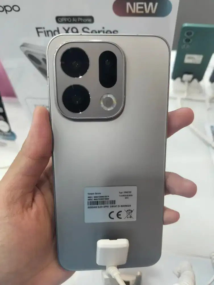 NEW OPPO FIND X9
