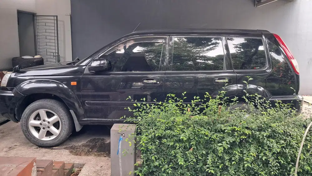 Nissan X-Trail 2005 Bensin