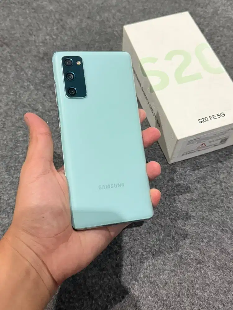 samsung s20fe 8/256gb