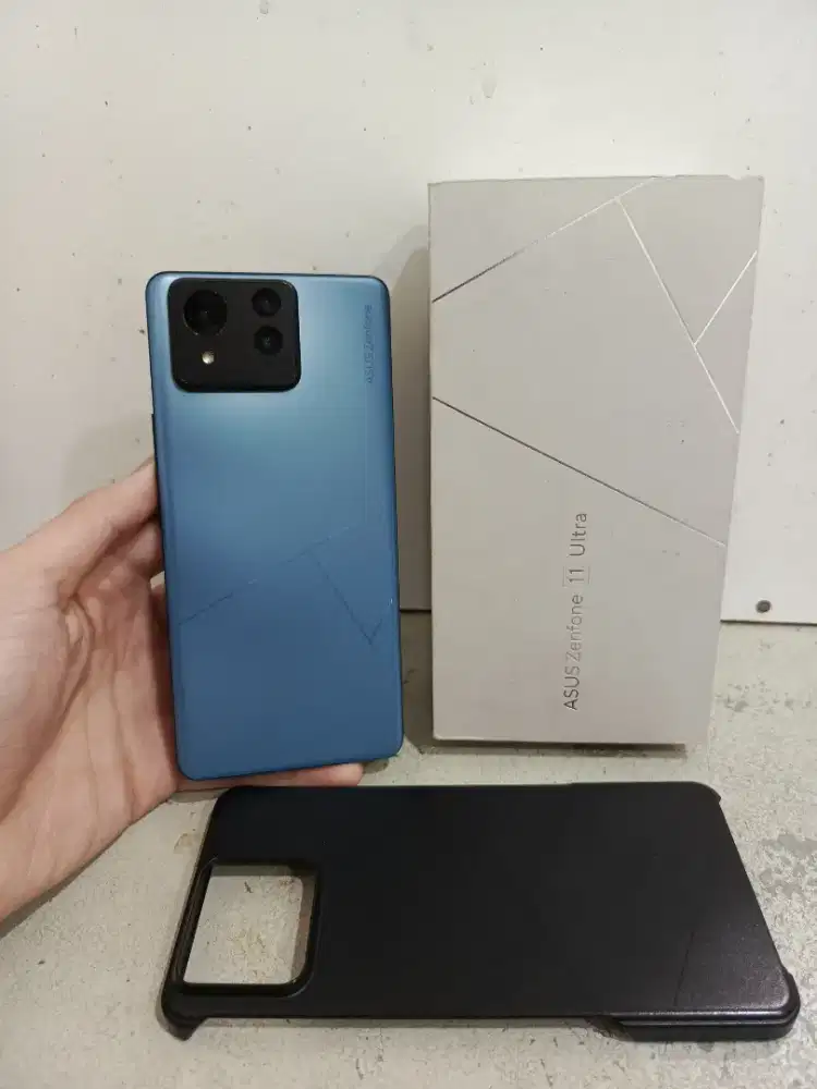 Asus Zenfone 11 Ultra 5G 12/256 Garansi Panjang