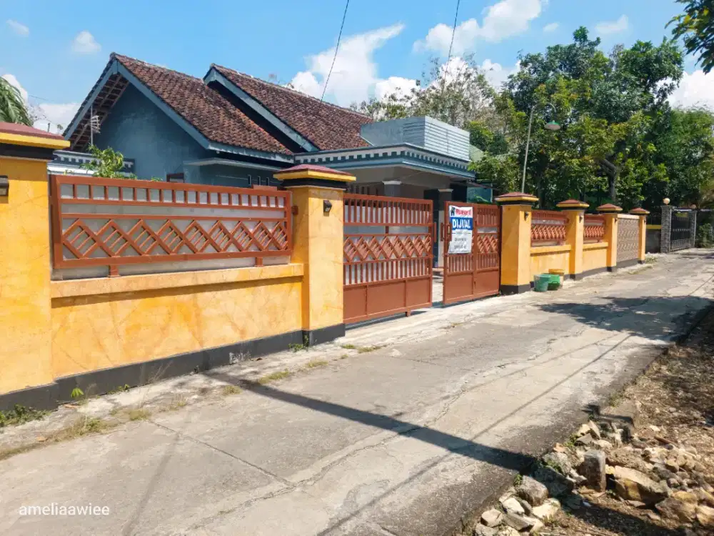 DIJUAL!Rumah kampung di tengah kota wonosari GK