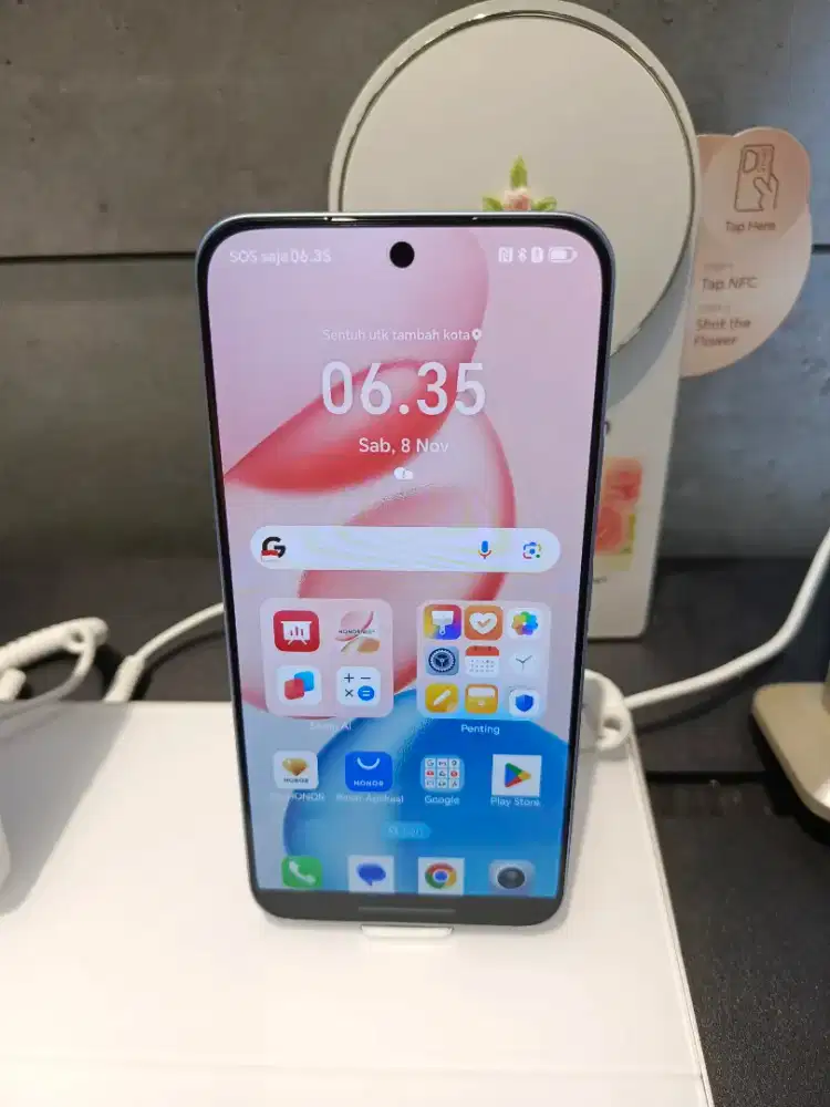 Honor 400 5G 12/512 Free Gift Menarik