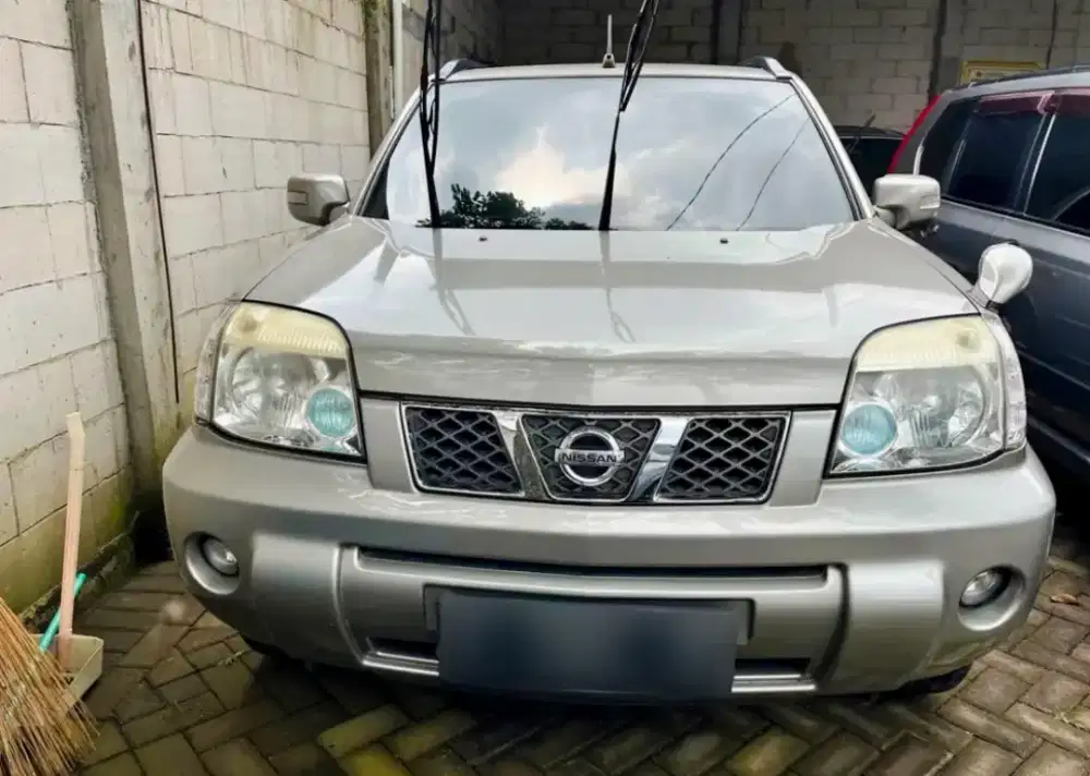 Nissan X-Trail 2.5 ST 2007 AT