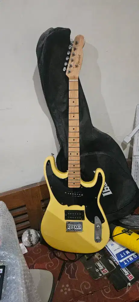 Gitar elektrik fender custom lokal