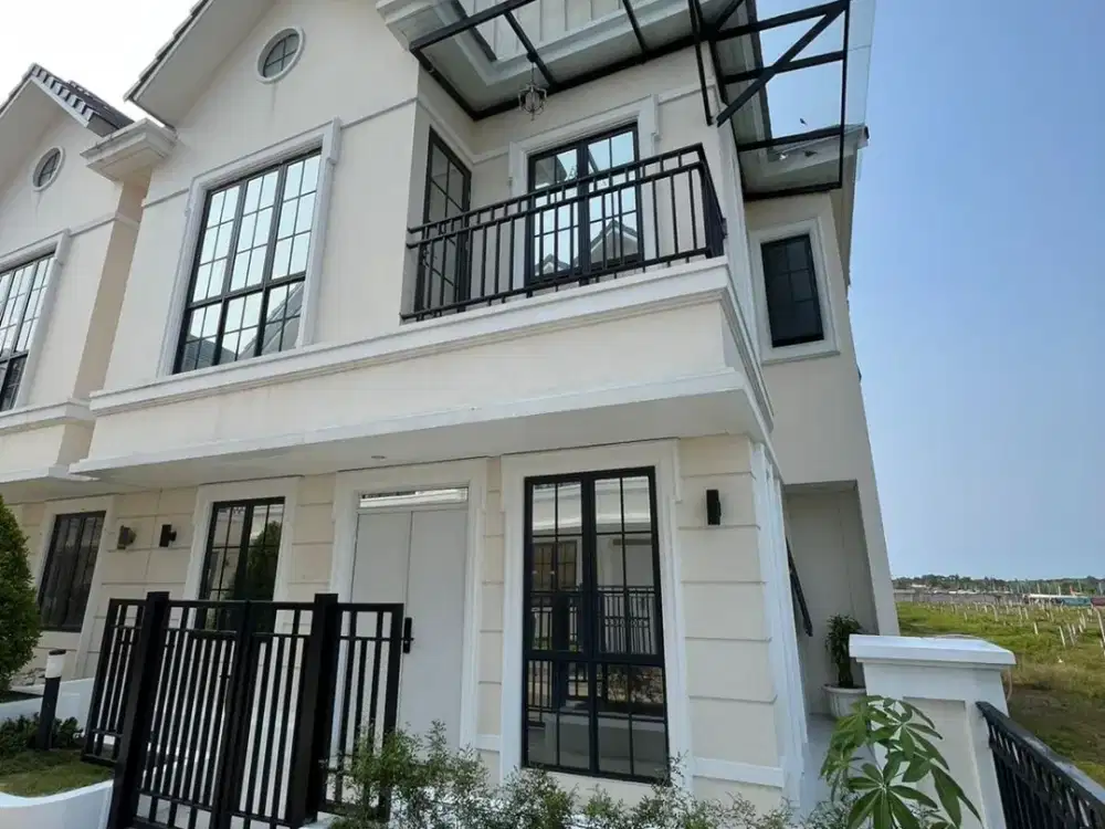 Dijual Rumah 3 Lantai uk 8x9 di Lavon 2 By Rumah Chinida (Jb)