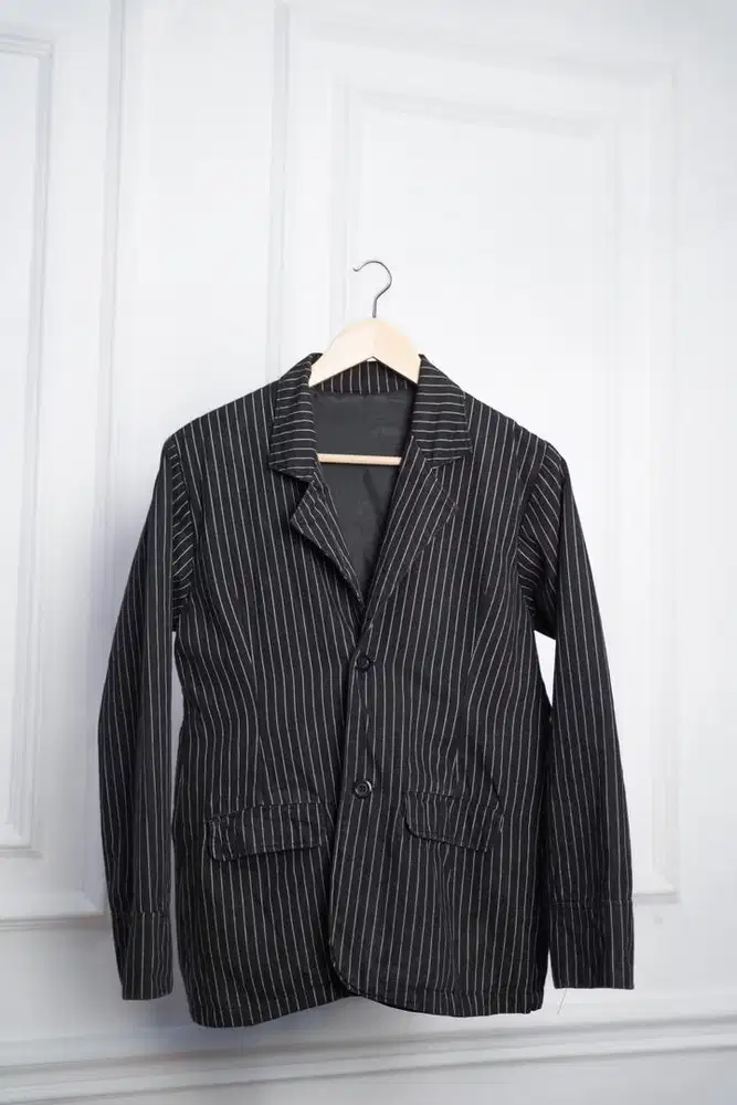 Blazer/Jacket Pinsttipe Hitam ROVCA ROCKS