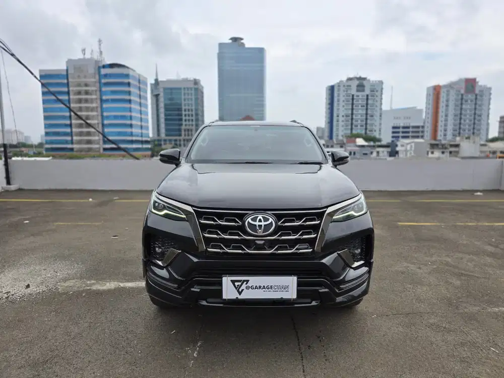 Toyota Fortuner 2.4 VRZ GR Sport 4x2 Diesel AT 2022