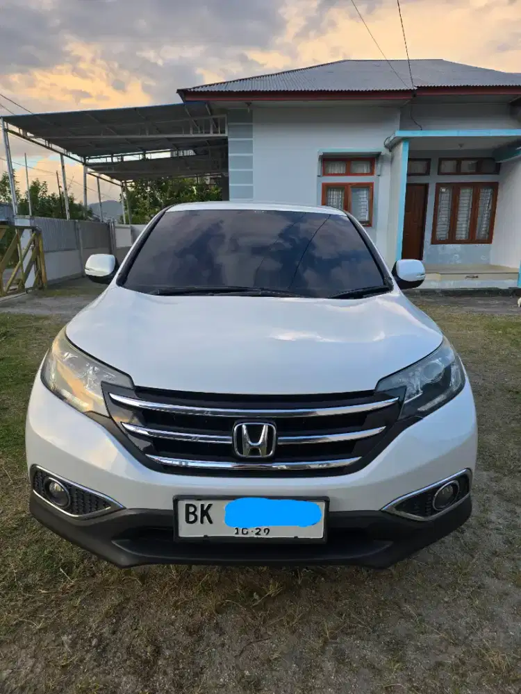 Honda CR-V RM3 2WD 2.4 AT Putih Tahun 2014