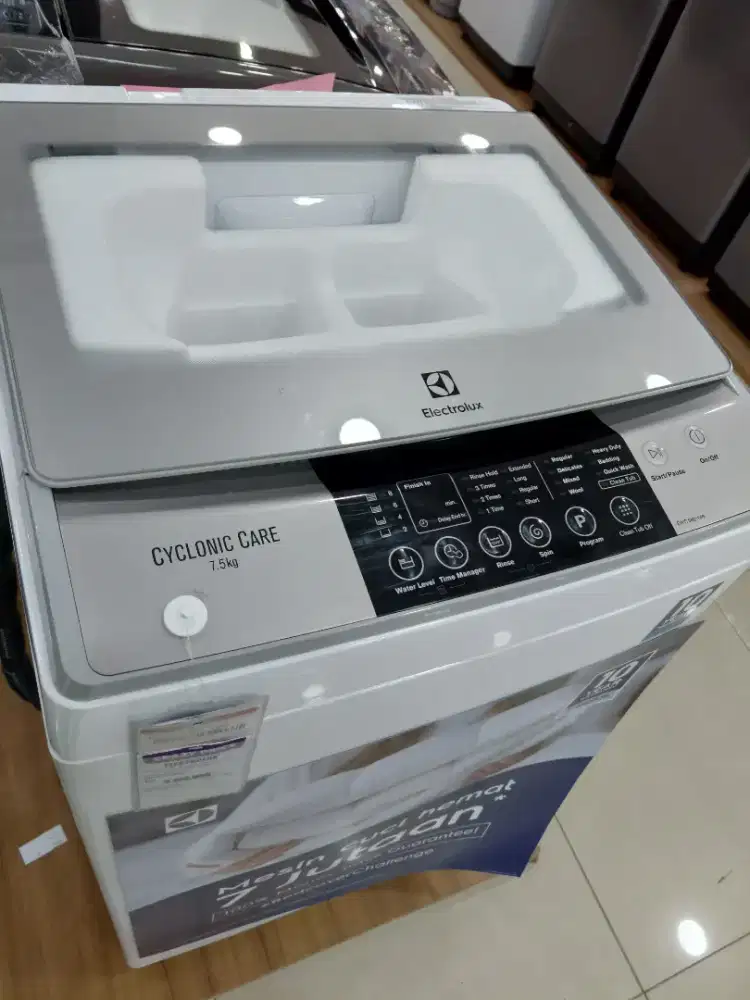 All elektronik, gadget, furniture, bahan bangunan (kredit only)