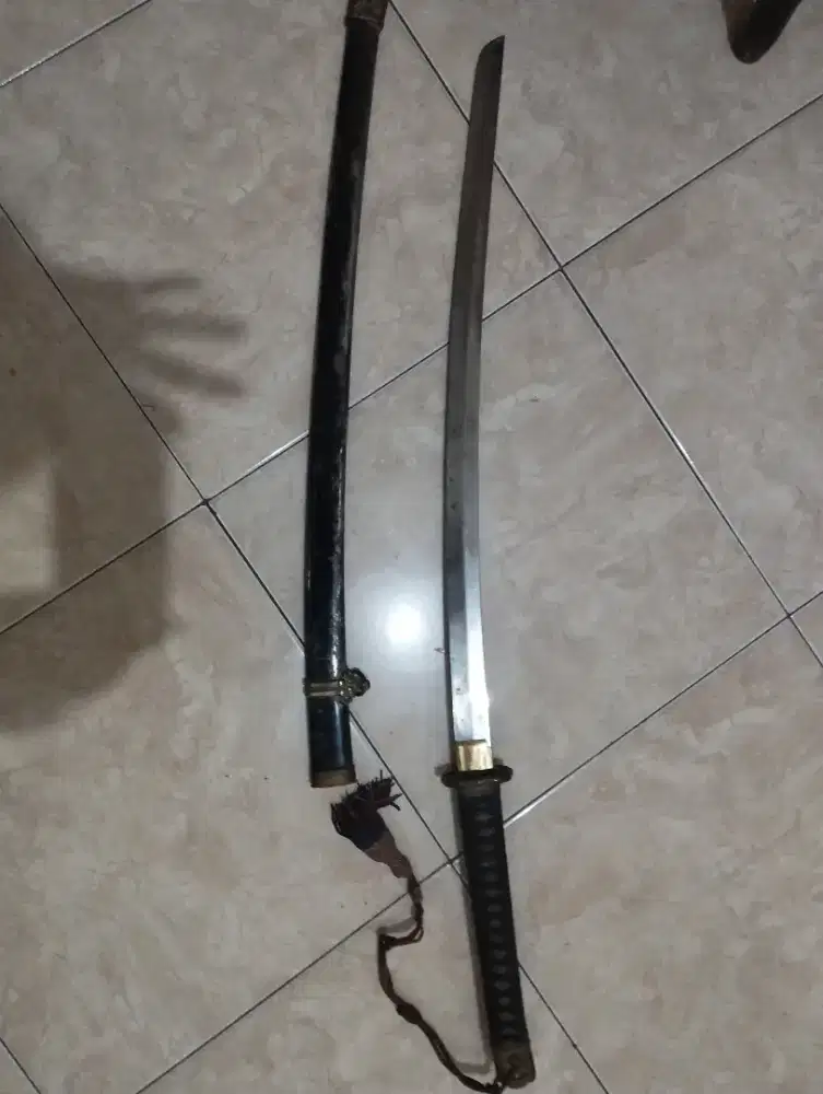 Pedang katana warisan