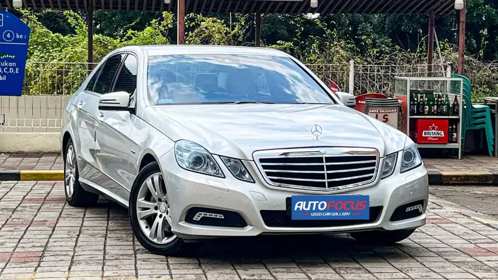 Mercedes Benz Mercy E 250 E250 CGI Avantgarde CKD AT 2010 Silver