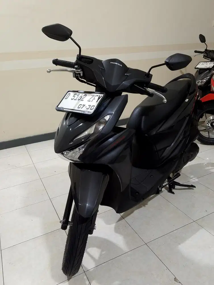 All New Beat Sporty CBS ISS Deluxe 2025 KM. 9 RB an