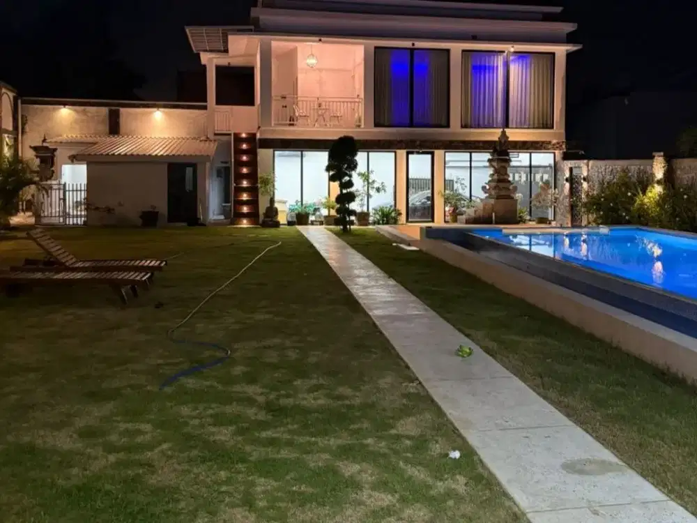 DIJUAL / FREEHOLD :  Luxury Villas 4 Beds, Jl. Gunung Payung - VSKHE