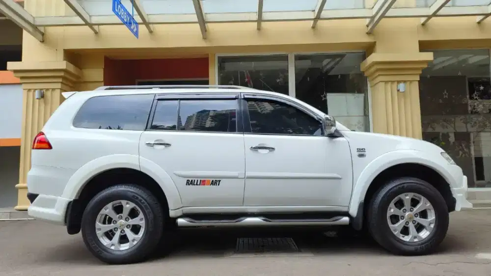 PAJERO DAKAR 2013 DIESEL LIMITED AT STNKPJGJUNI2026 NAVI WHITE ISTMWA!