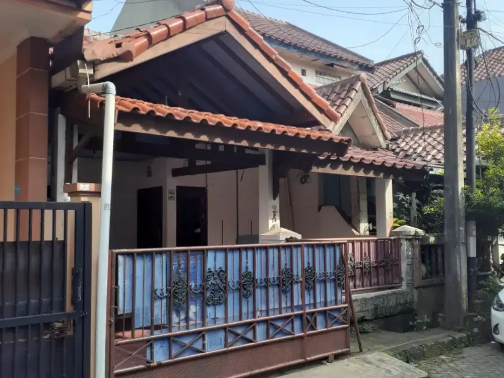 Disewakan Murah Rumah Kamar 2 di Victoria Park Tangerang