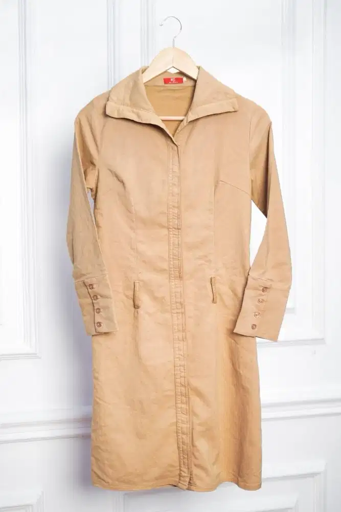 Coat Dress/Trench Coat Pendek Camel