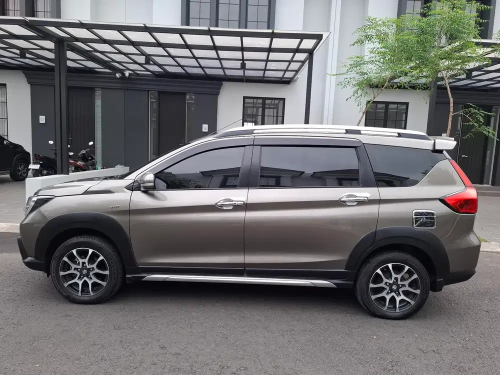 Suzuki XL7 2022 Bensin