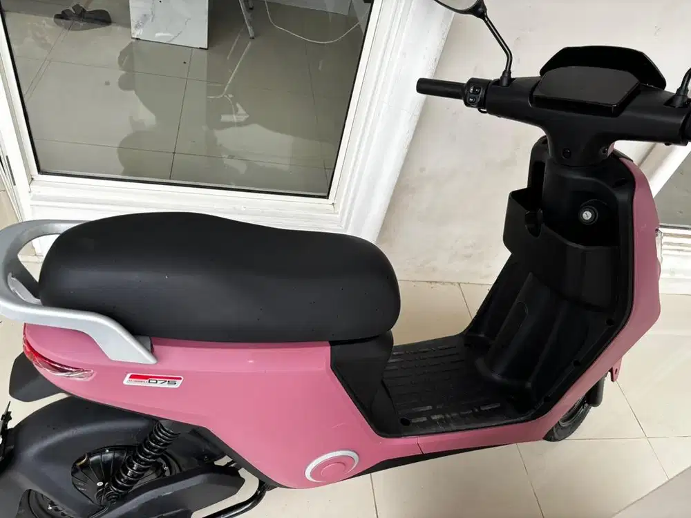 UWINFLY D75, ODO 124KM