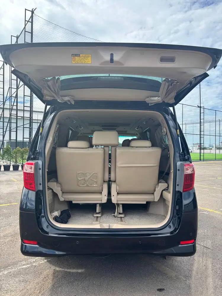 Toyota Alphard 2.4 G ATPM pilot seat AT 2013