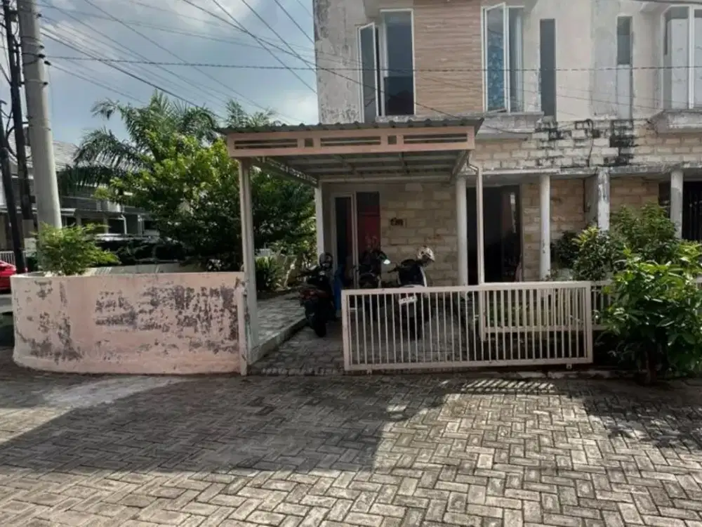 Dijual Rumah 2Lt Hook dijamin termurahhh gurihhh (rugi banyak dari harga developer) DENAILA RESIDENCE (bukan park,garde) mepet benowo SBY Barat