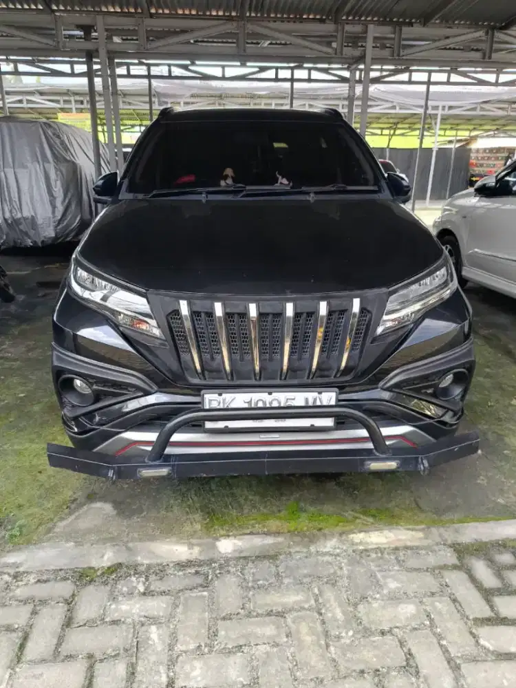 Dijual Mobil Rush 1,5 TRD Sportivo Manual