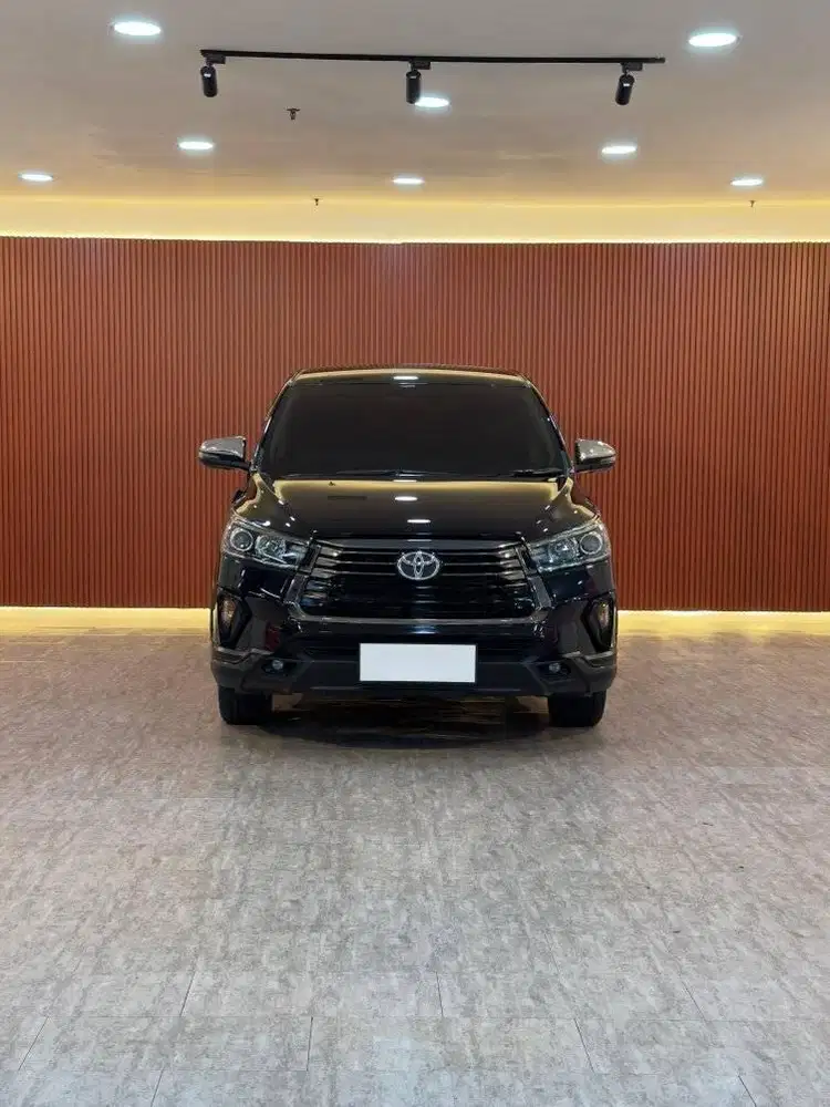 [ GARANSI 3 TAHUN] TOYOTA INNOVA VENTURER 2.4 BENSIN 2021 AT