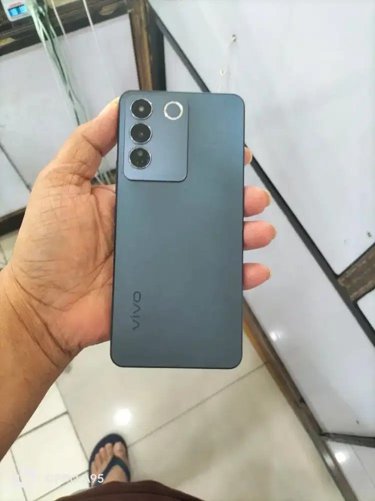 Vivo v27e ram 8+8 internal 256 nfc mulus lengkap